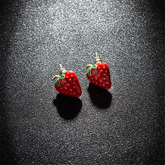 Enamel strawberry stud earrings gold BEAUTIFUL NEW - Picture 10 of 10